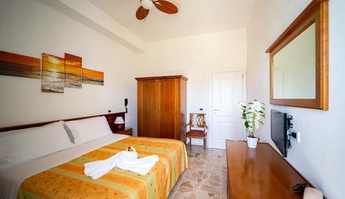 Habitación estándar doble, balcón