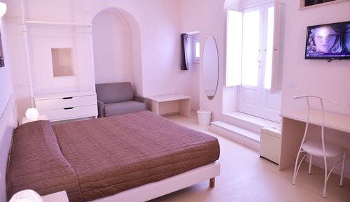 Habitación básica con 1 cama doble o 2 individuales, 1 habitación