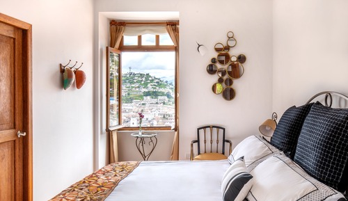 Habitación superior, vistas a la ciudad