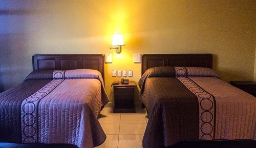 Habitación estándar doble, 2 camas dobles