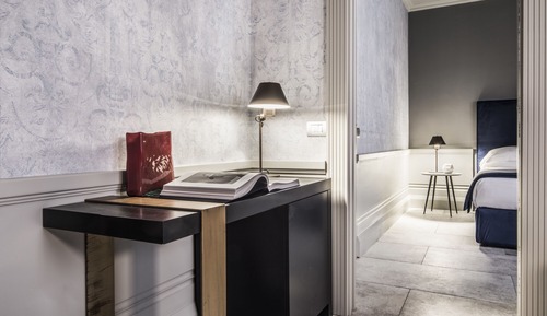 Suite (Cornalia)