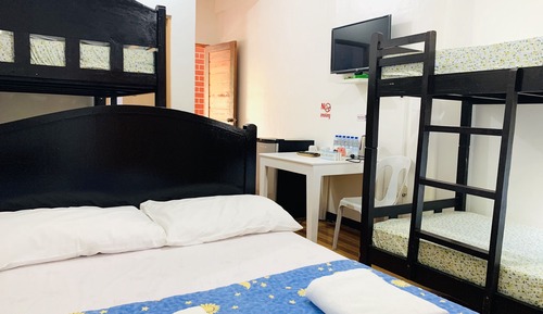 Habitación Deluxe, varias camas (St. Mark, Standard)