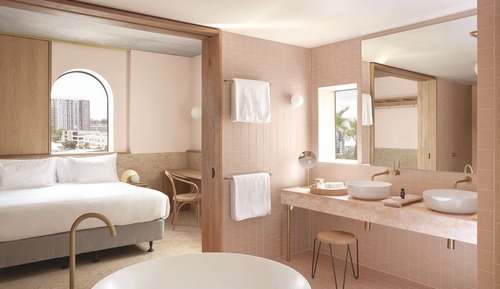 Suite Deluxe, 1 cama de matrimonio grande, vistas a la piscina