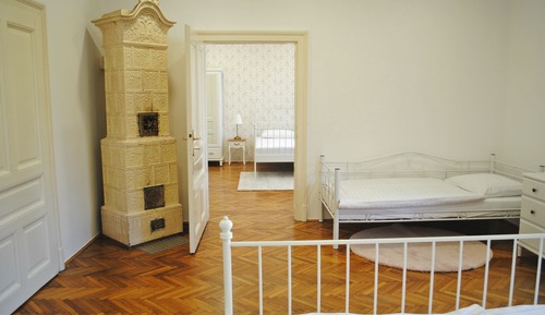 Apartamento, 3 habitaciones, vistas al jardín