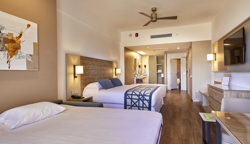Suite junior, vistas parciales al mar (Elite Club | C)