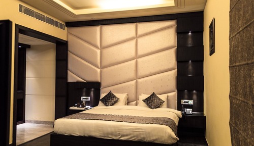 Tiger Superior Suite