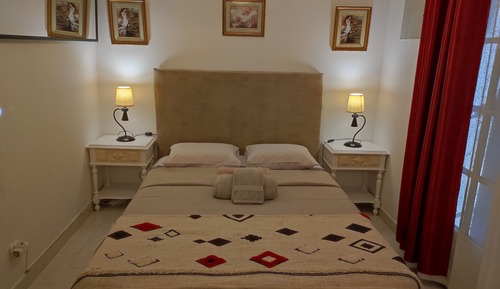 Apartamento, 2 habitaciones, terraza, vistas al mar