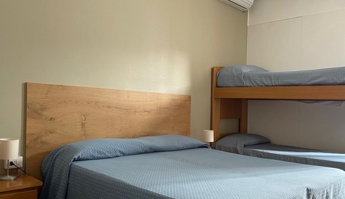 Habitación cuádruple básica