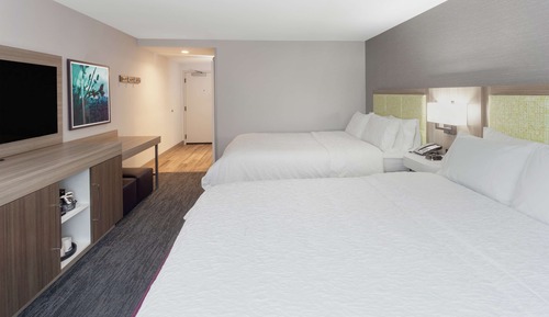 Habitación, 2 camas de matrimonio, accesible para personas con discapacidad, bañera