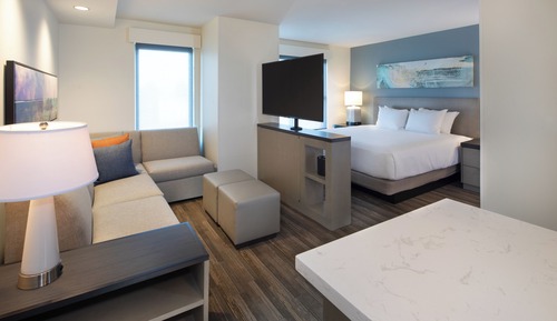 Suite estudio, vistas a la ciudad (2 Queen Beds)