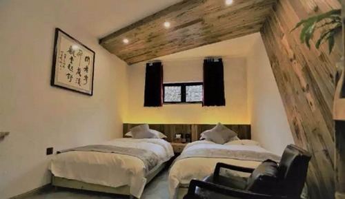 Habitación con 2 camas individuales