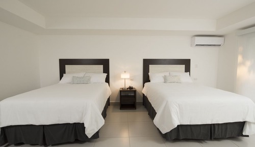 Habitación doble, 2 camas de matrimonio