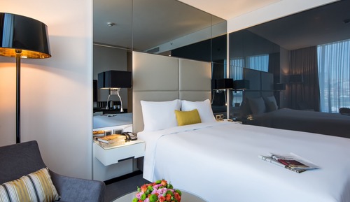 Habitación, 1 cama de matrimonio grande, vistas a la ciudad
