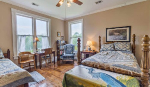 Habitación, baño privado (Otter Creek Room)