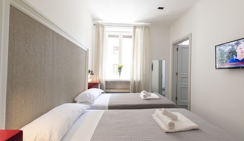 Habitación estándar con 1 cama doble o 2 individuales