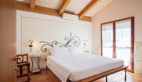 Suite, balcón, vistas al mar