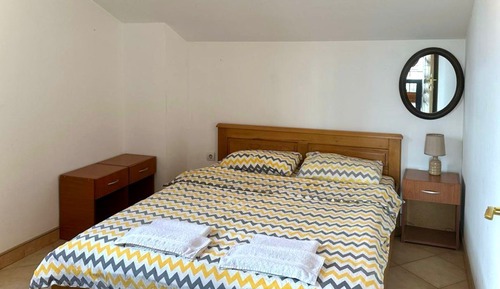 Apartamento Confort, 1 cama de matrimonio con sofá cama, vistas parciales al mar