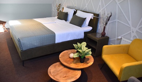 Habitación Confort doble, 1 cama de matrimonio grande, bañera