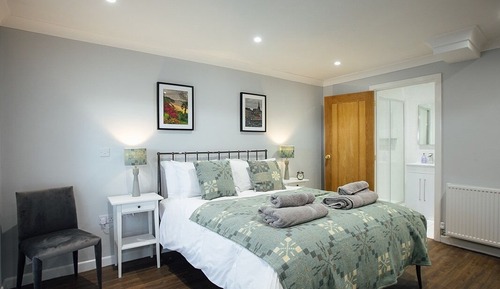 Habitación doble, baño privado (Ground floor )