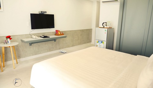 Habitación estándar doble, 1 cama de matrimonio grande (Basement/Ground Floor)