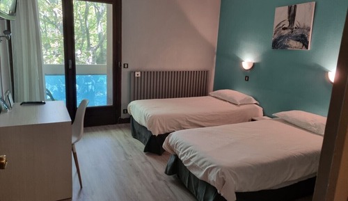 Habitación con 2 camas individuales