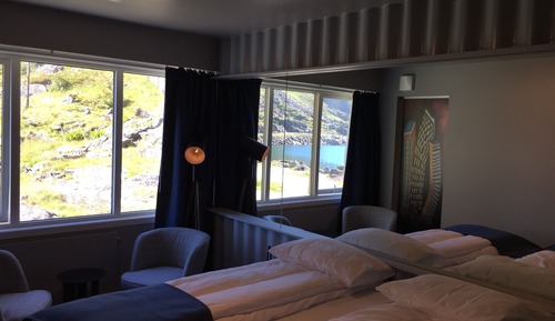 Habitación Business doble, 1 cama de matrimonio, vistas a la montaña