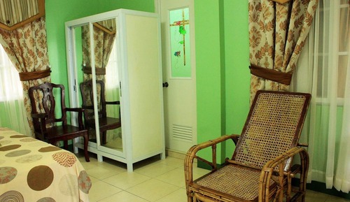 Villa Deluxe