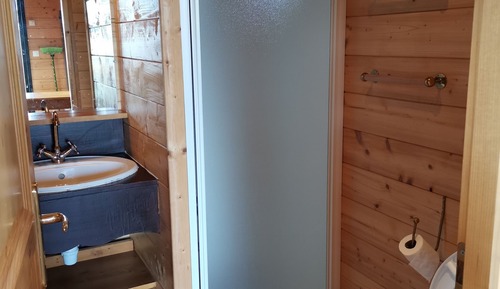 Casa móvil Confort, baño privado, vistas al lago (La Roulotte: 4 personnes )