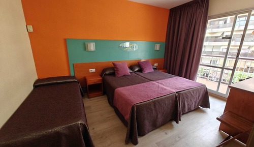 Habitación estándar (3 Adults)