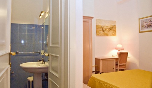 Habitación estándar doble, baño privado