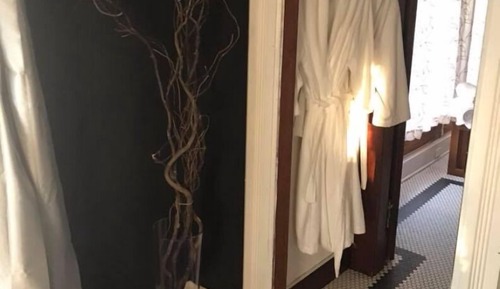 Suite romántica, 1 cama de matrimonio, bañera de hidromasaje, en la zona del patio