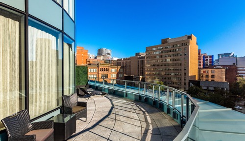 Habitación Grand, 1 cama de matrimonio grande, terraza, vistas a la ciudad