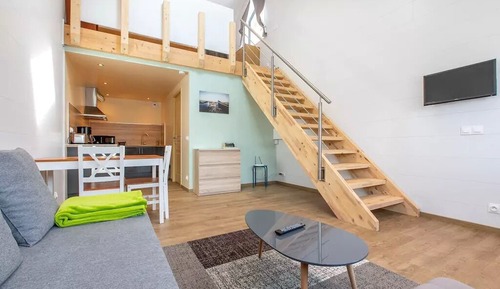 Comfort Apartment, Ensuite, Golf View (Ecureuil)