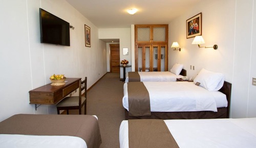 Habitación cuádruple básica, varias camas