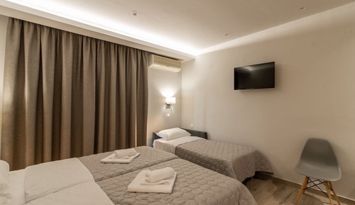 Habitación triple de lujo