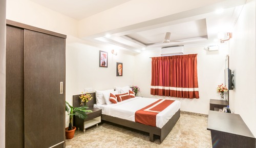 Estudio superior, 1 cama de matrimonio, no fumadores, cocina básica