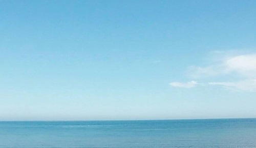 Apartamento básico, baño privado, vistas al mar