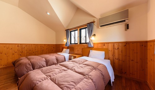 Habitación, en edificio anexo (Maisonette)