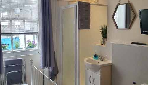 Habitación doble, baño privado