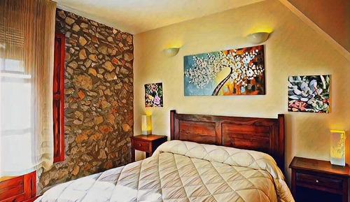Habitación con 2 camas individuales, balcón