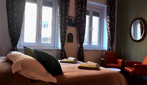 Habitación Confort con 1 cama doble o 2 individuales