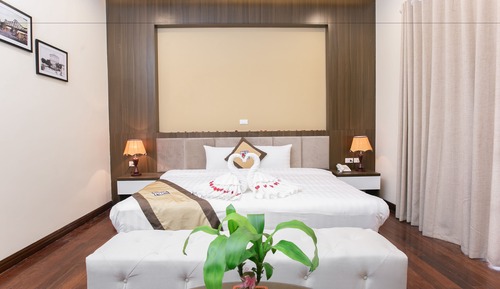 Habitación, balcón (VIP)