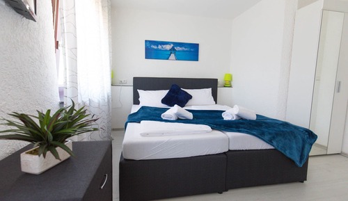 Habitación con 1 cama doble o 2 individuales