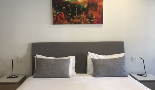 Habitación Deluxe, 1 cama de matrimonio grande, bañera de hidromasaje, planta baja