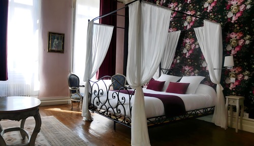 Suite (Nuptiale)