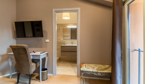 JJunior Room, 1 Queen Bed, Non Smoking