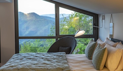 Suite, vistas a la montaña