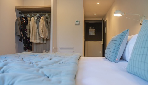 Habitación con 1 cama doble o 2 individuales