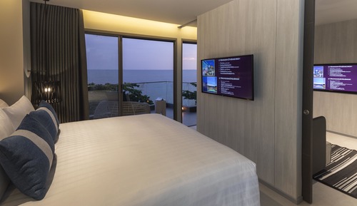 Suite Sea View ( 24 Hours Use of Room )
