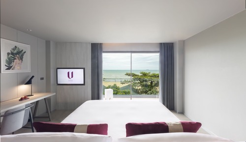 Deluxe Seascape ( 24 Hours Use of Room )